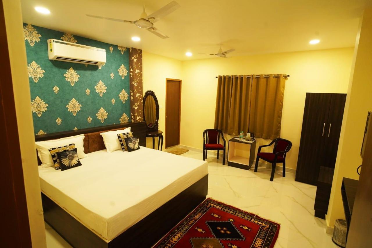 Anand Kanan Varanasi Exterior foto